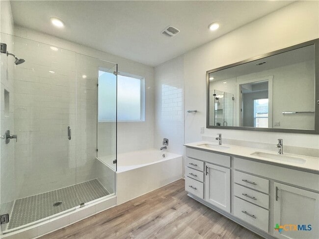 Building Photo - 2109 Gabriels Horn Rd