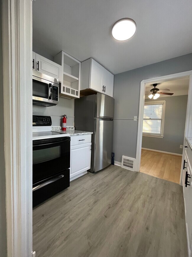 Building Photo - 3791 W 210th St