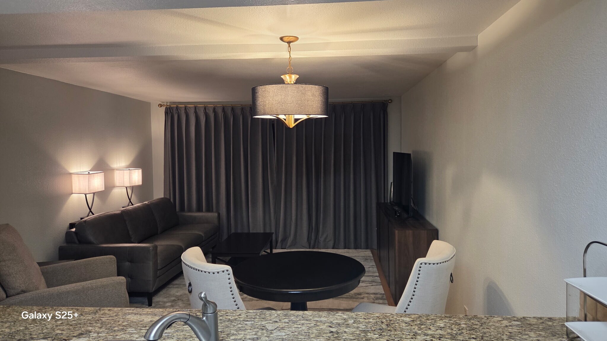 Building Photo - 6970 California Ave SW