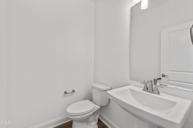 Building Photo - 115 Swain St