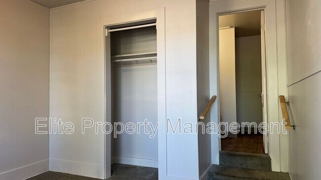 Building Photo - 2901 5th Ave
