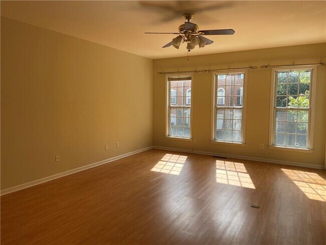 Building Photo - 5535 Trace Views Dr