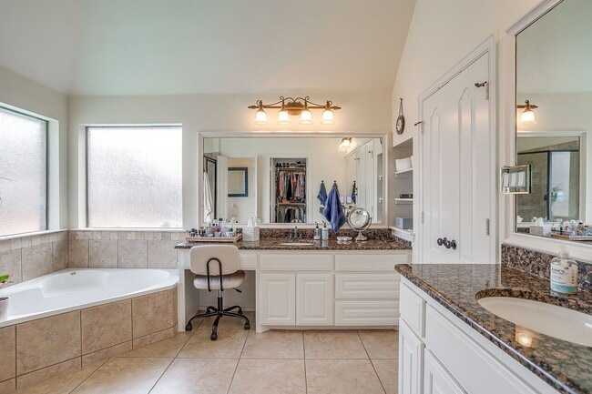 Building Photo - Beautiful 3 bed, 2 Bath Home in the Prestine Willow Park Village- Pool- Aledo ISD- 76008