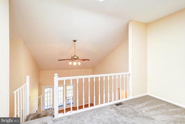 Building Photo - 20649 Shadyside Way