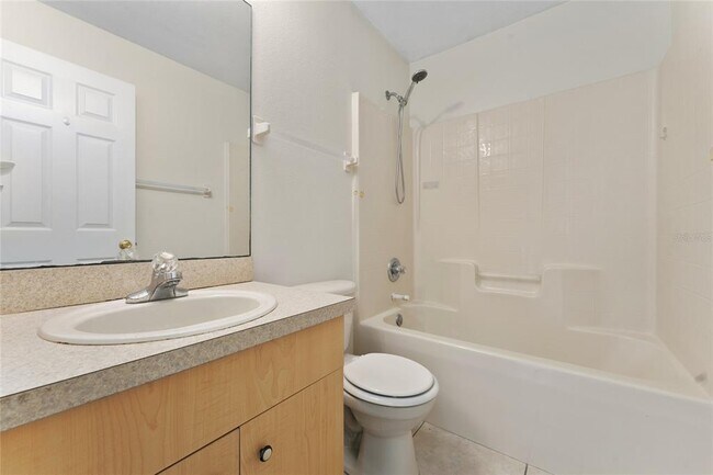 Building Photo - 114 Herring Ln