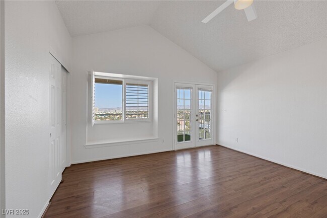 Building Photo - 1701 Duarte Dr