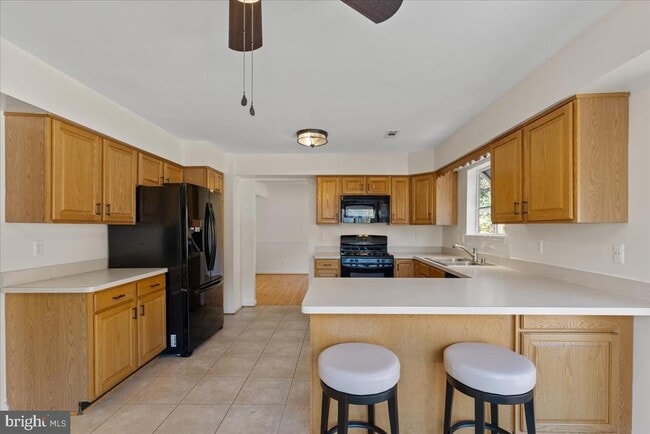 Building Photo - 710 Miriam Ln