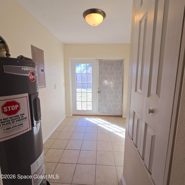 Building Photo - 820 Tupelo Dr