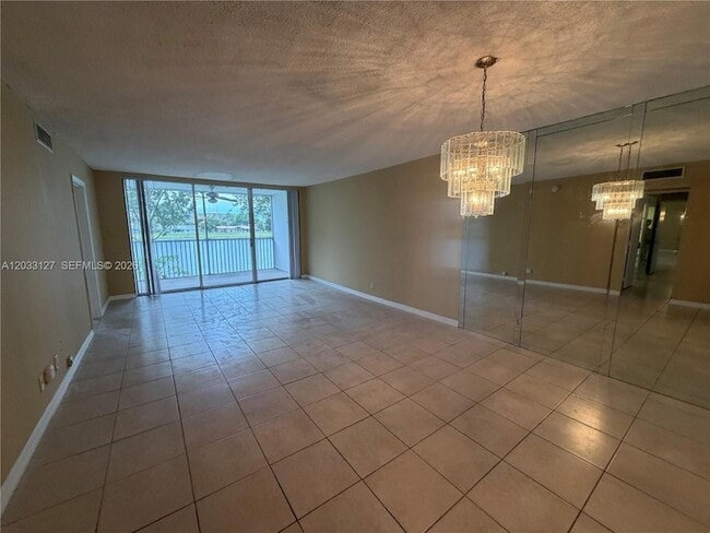 Building Photo - 3100 N Course Ln
