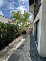 Building Photo - 15811 SW 91st Ct