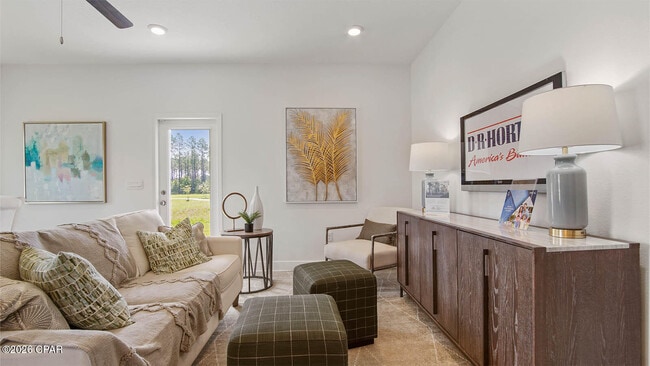 Building Photo - 444 Melrose Wy