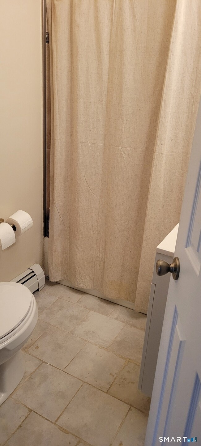 Building Photo - 155 Tracy Ave