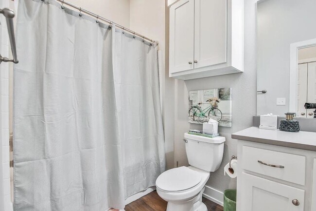 Building Photo - Beautiful 3 bedroom 2 bathroom in Frenship ISD!
