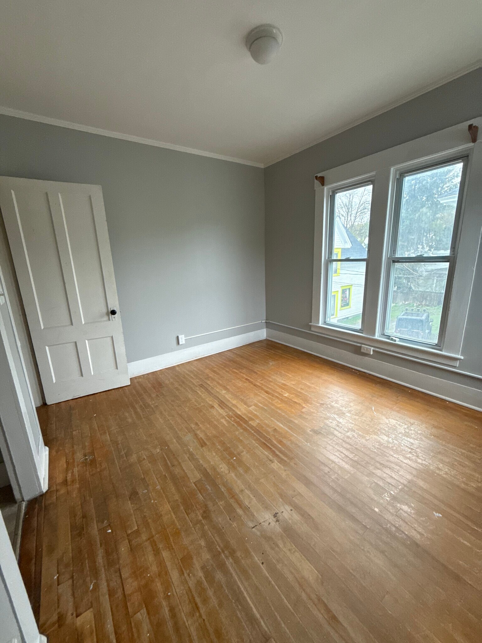Bedroom 2 - 4 Park St