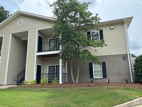 Building Photo - 2 Bedroom, 2 Bath condo in Oxford