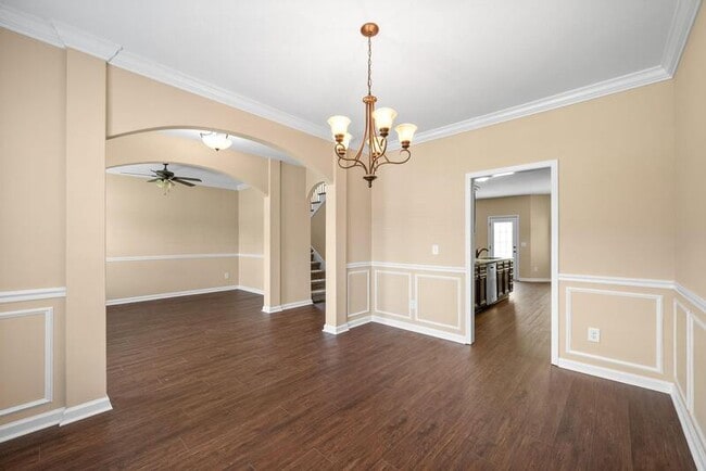 Building Photo - 1313 Allmon Dr