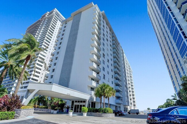 Building Photo - 4250 Galt Ocean Dr