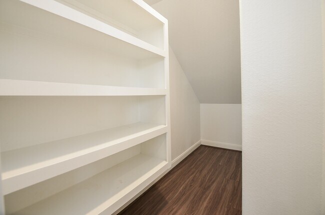 Building Photo - 9821 Prairie Garden Ln