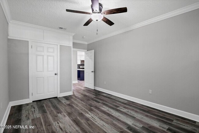 Building Photo - 316 Cypress Ave