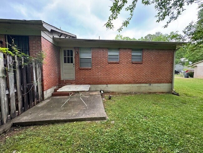 Building Photo - $0 SECURITY DEPOSIT, $50 Visa Gift Card & ...