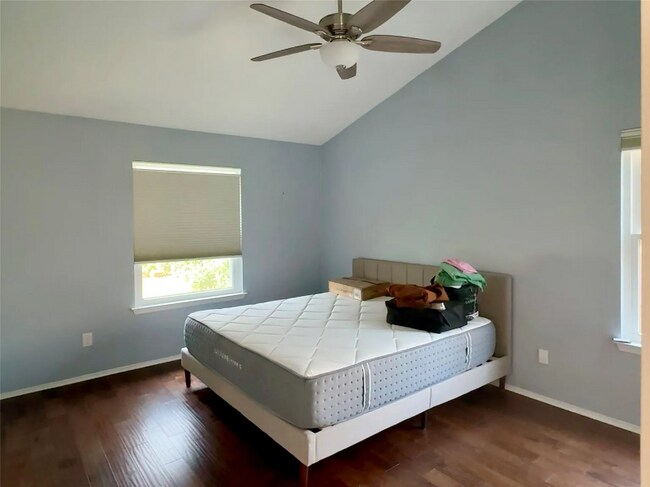 Building Photo - 8803 Palace Pkwy