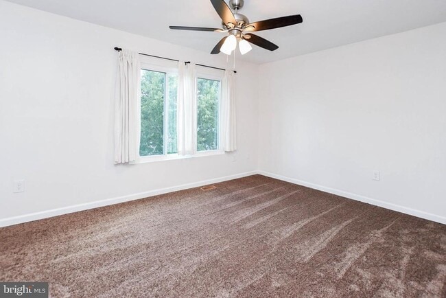 Building Photo - 7002 Cipriano Woods Ct