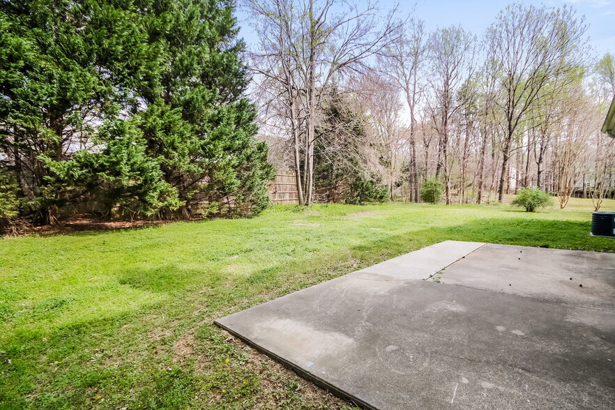 Building Photo - 9915 Manbey Ct