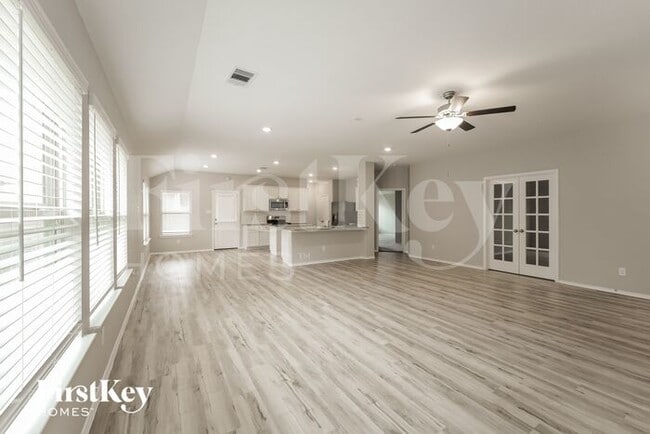Building Photo - 3211 Calla Lily Trl