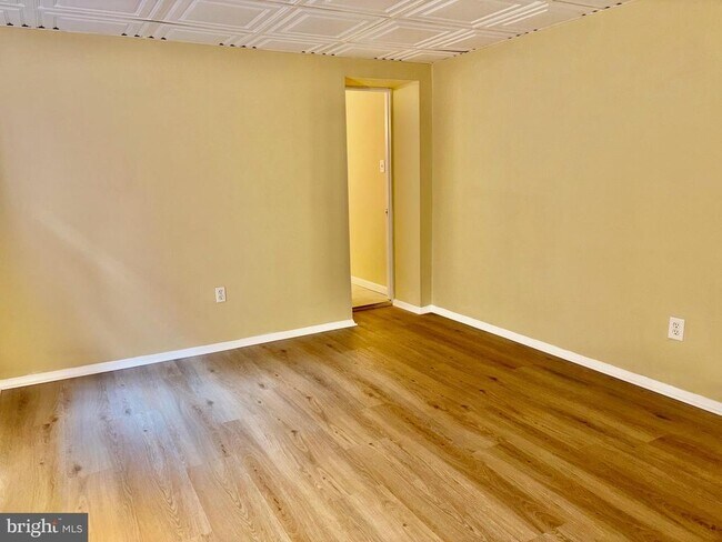 Building Photo - 455 Fairmount Ave