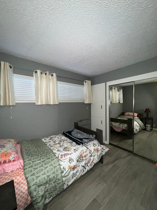 Building Photo - 1120 Herbert Ave