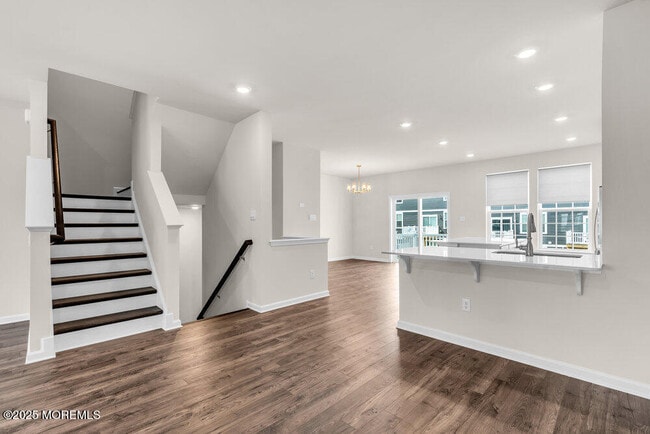 Building Photo - 8 Rothbury Ct