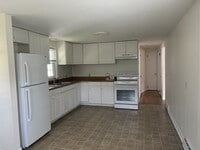 Building Photo - 67 Loomis Ave
