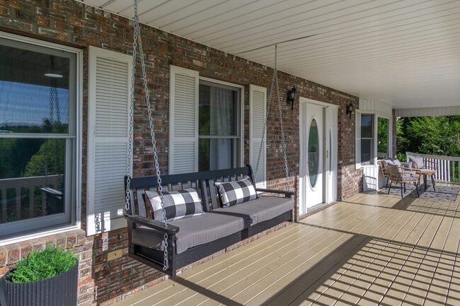 Building Photo - 54 Hyder Ln