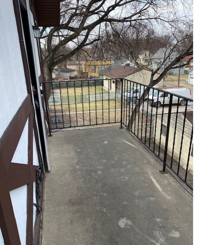 Building Photo - 3 bedroom 2 bathroom Condo Near Downtown Sanford!