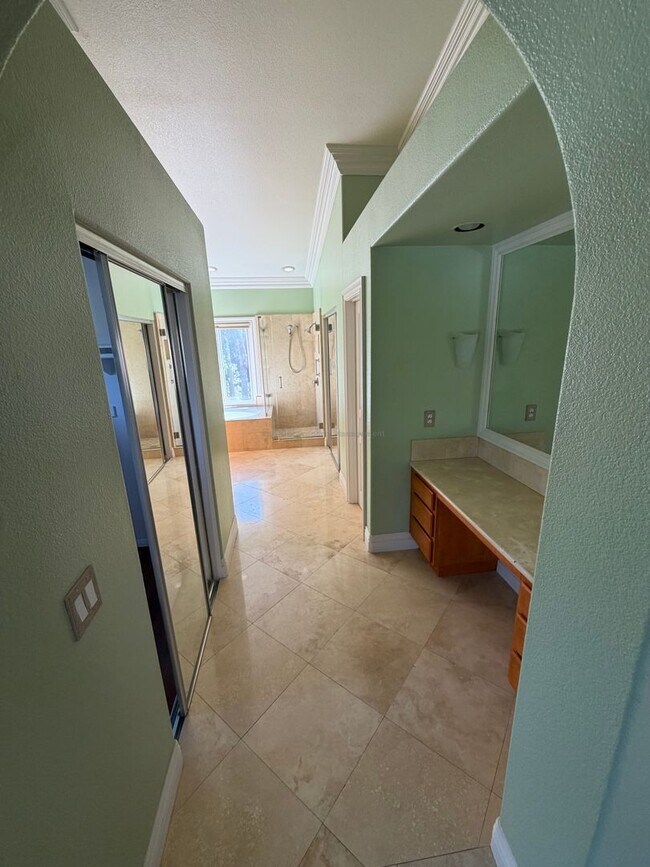 Building Photo - 5349 Forecastle Ct