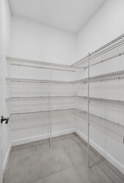 Building Photo - 1305 Haywagon Tr.