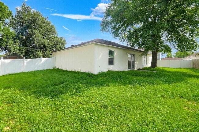 Building Photo - 810 Valnera Ct