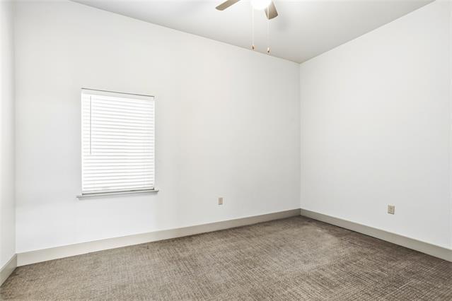 Building Photo - 1124 Galveston Ave