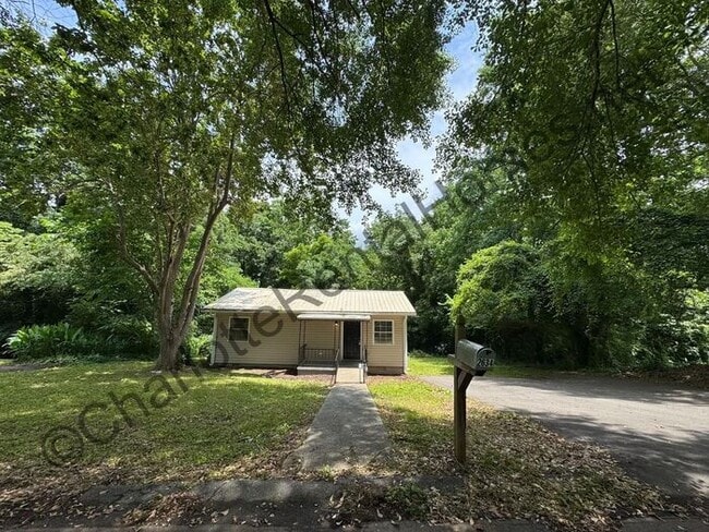 Primary Photo - Nice renovated home in Gastonia!