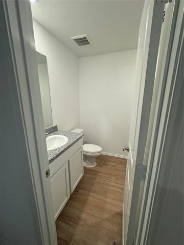 Building Photo - 5817 Cherry Holw Wy