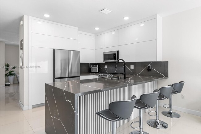 Building Photo - 9385 W 33rd Way