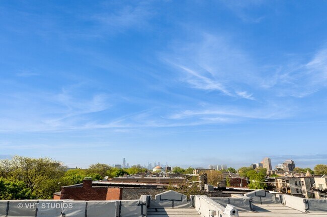 Building Photo - 4559 S Michigan Ave