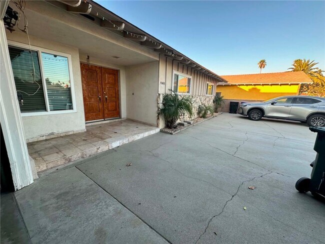Building Photo - 17458 Fontlee Ln