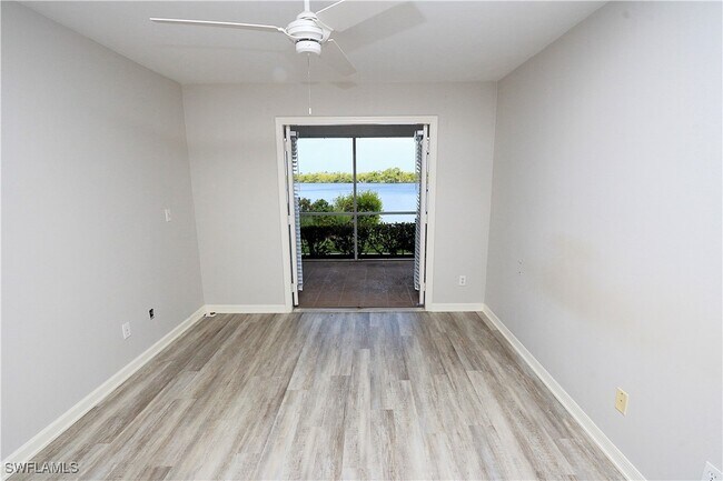 Building Photo - 1155 Mainsail Dr