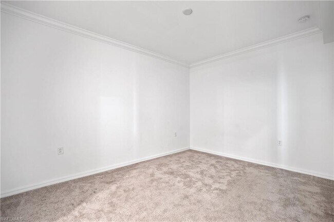 Building Photo - 43020 Greenway Blvd
