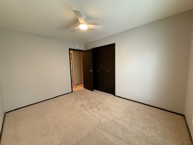 Building Photo - 810 W Lakeside Plaza