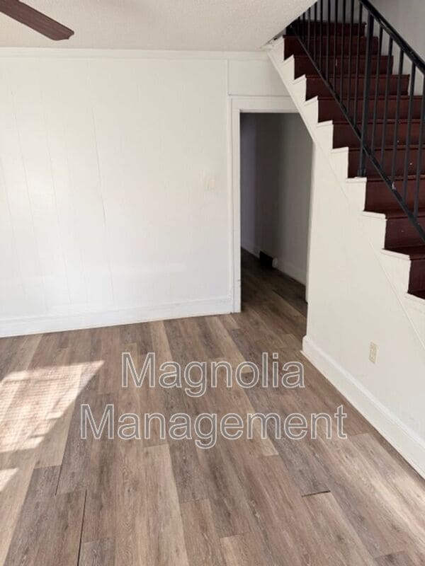 Building Photo - 1436 Perry Ave