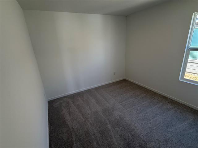 Building Photo - 639 Montclair Ave