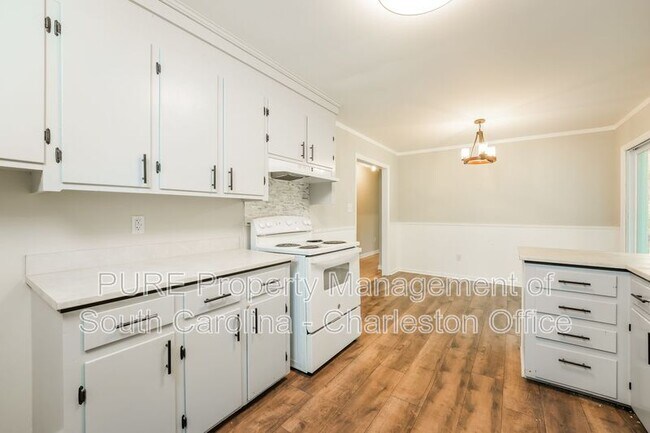 Building Photo - 4117 Olivia Dr