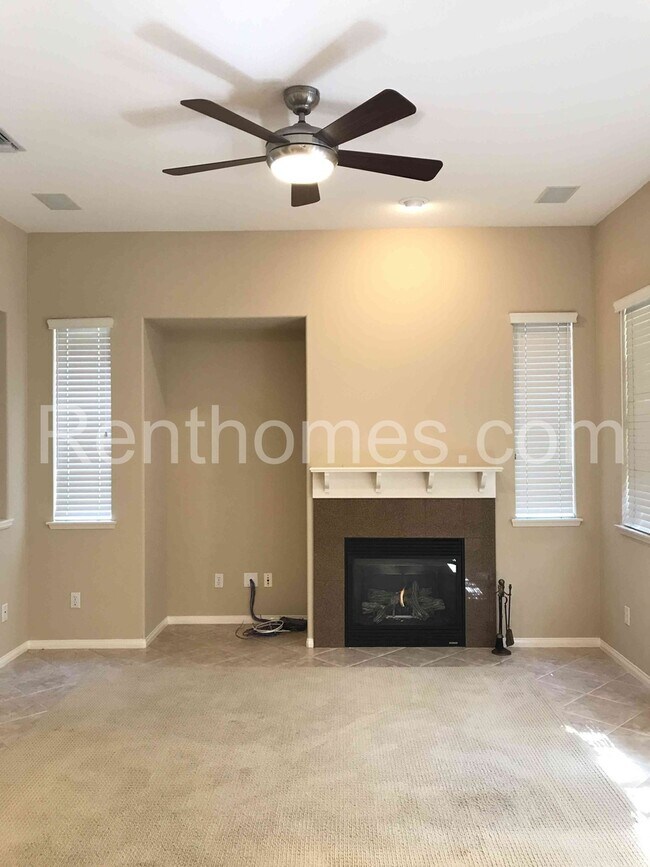 Building Photo - 11665 Miro Cir